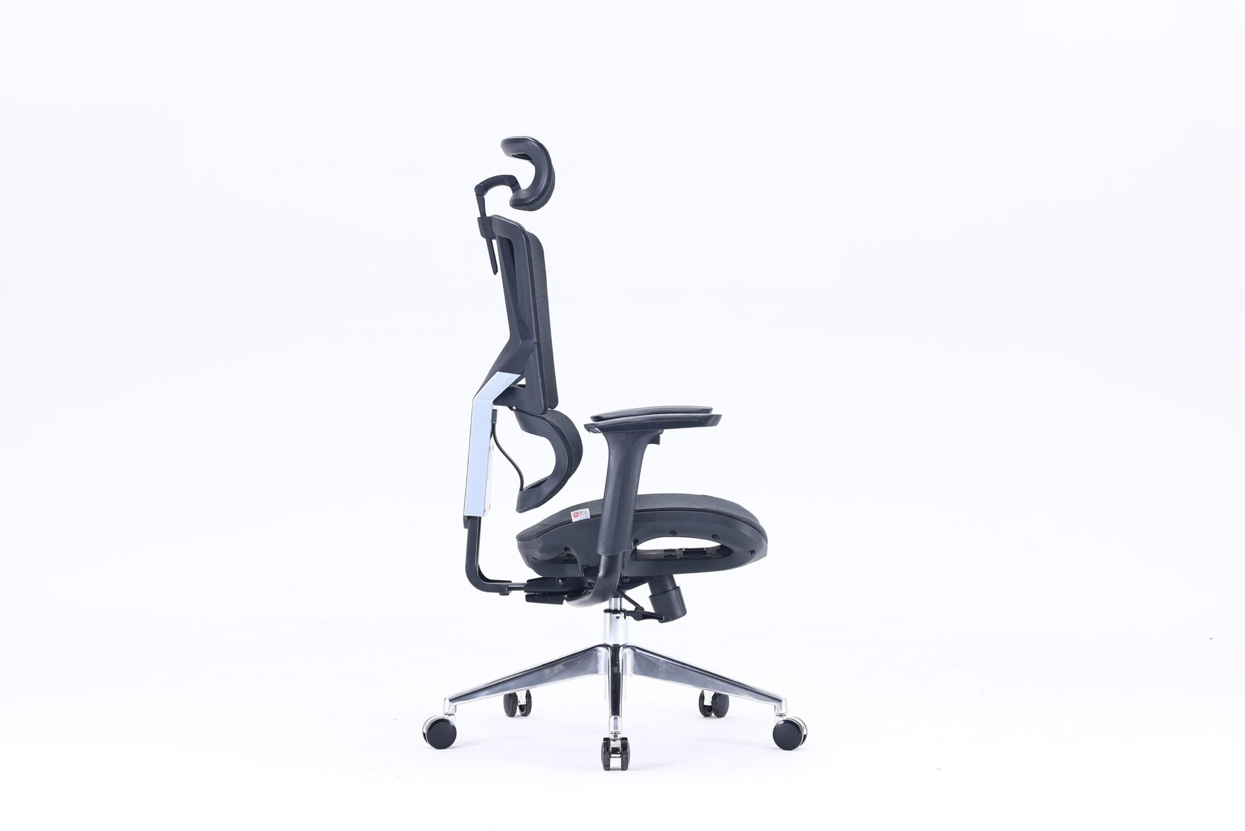 כיסא SIHOO M90 שחור מבט צד