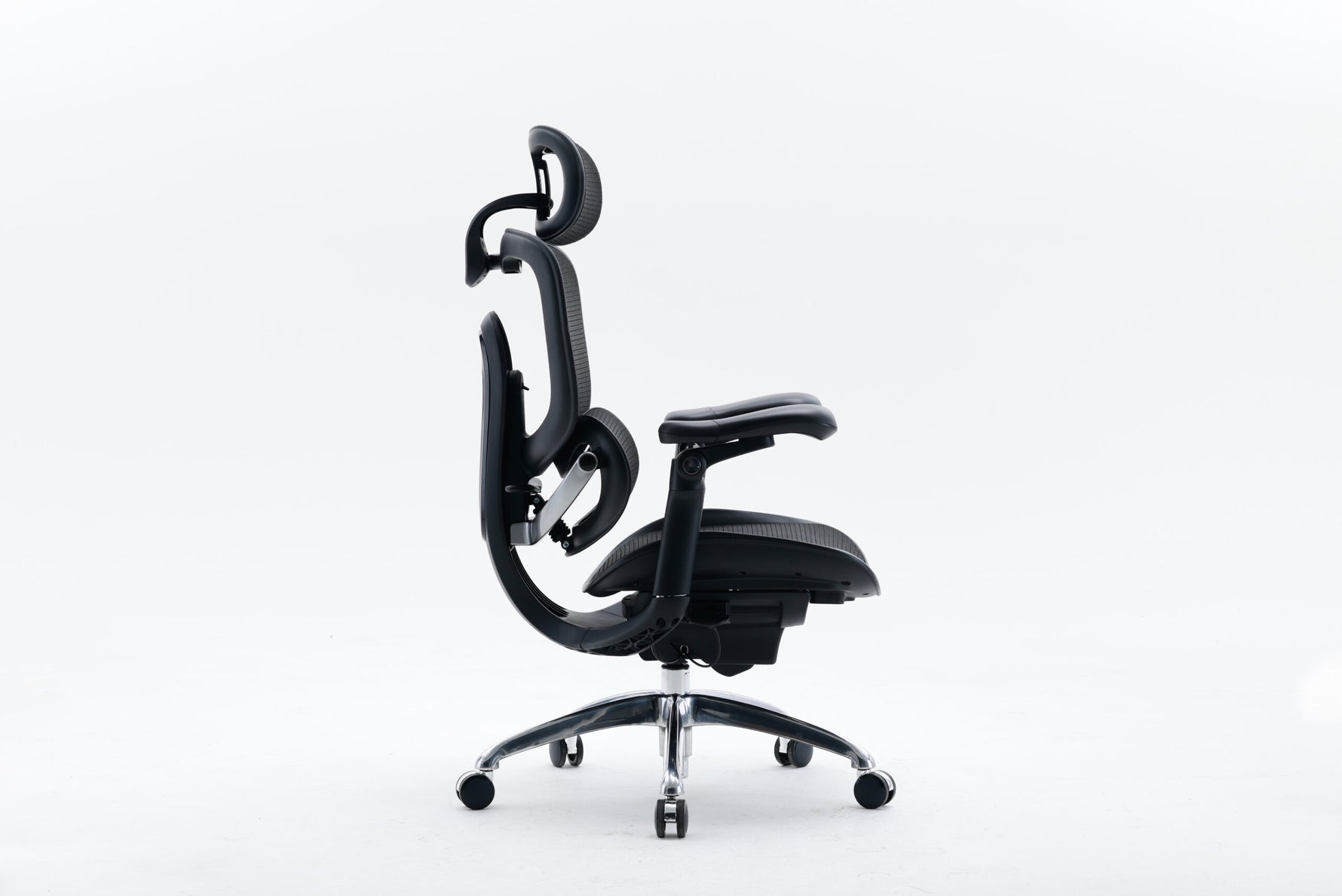 כסא מנהלים SIHOO Doro-C300 PRO V2 שחור